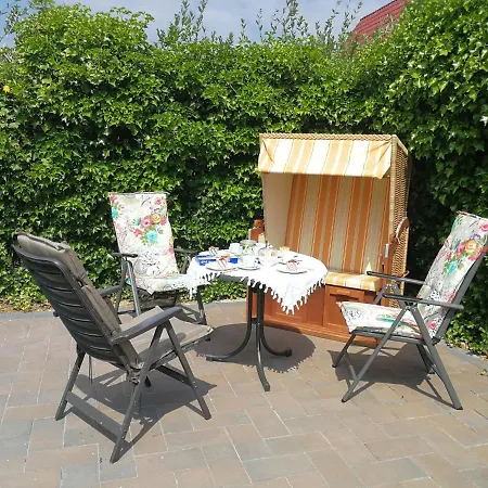 Апартаменты Ferienwohnung Garten & Meer - A49214 Berumbur